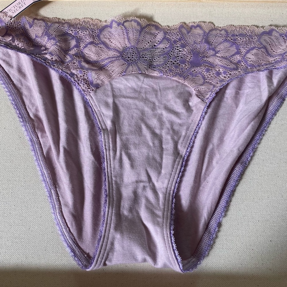 New Victoria’s Secret L